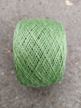 Leinengarn 3-fach gezwirnt, 50g, lindgr�n