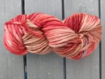 Dochtwolle 1/1, 100g rot-braun pflanzengef�rbt